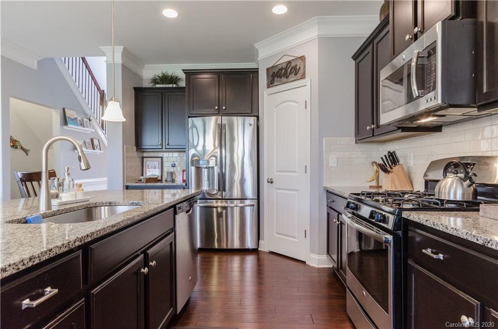 9814 Perth Moor Road Charlotte, NC 28278 - Photo 16 of 45 Gallery Image 16