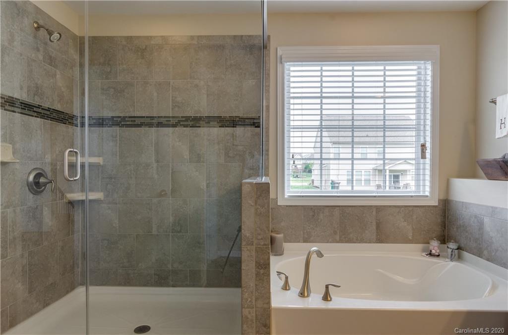 9814 Perth Moor Road Charlotte, NC 28278 - Photo 34 of 45 Gallery Image 34