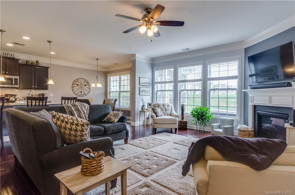 9814 Perth Moor Road Charlotte, NC 28278 - Photo 8 of 45 Gallery Image 8