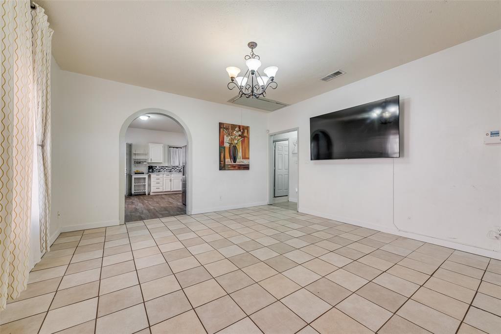 1732 Murdock Road Dallas, TX 75217 - Photo 9 of 26