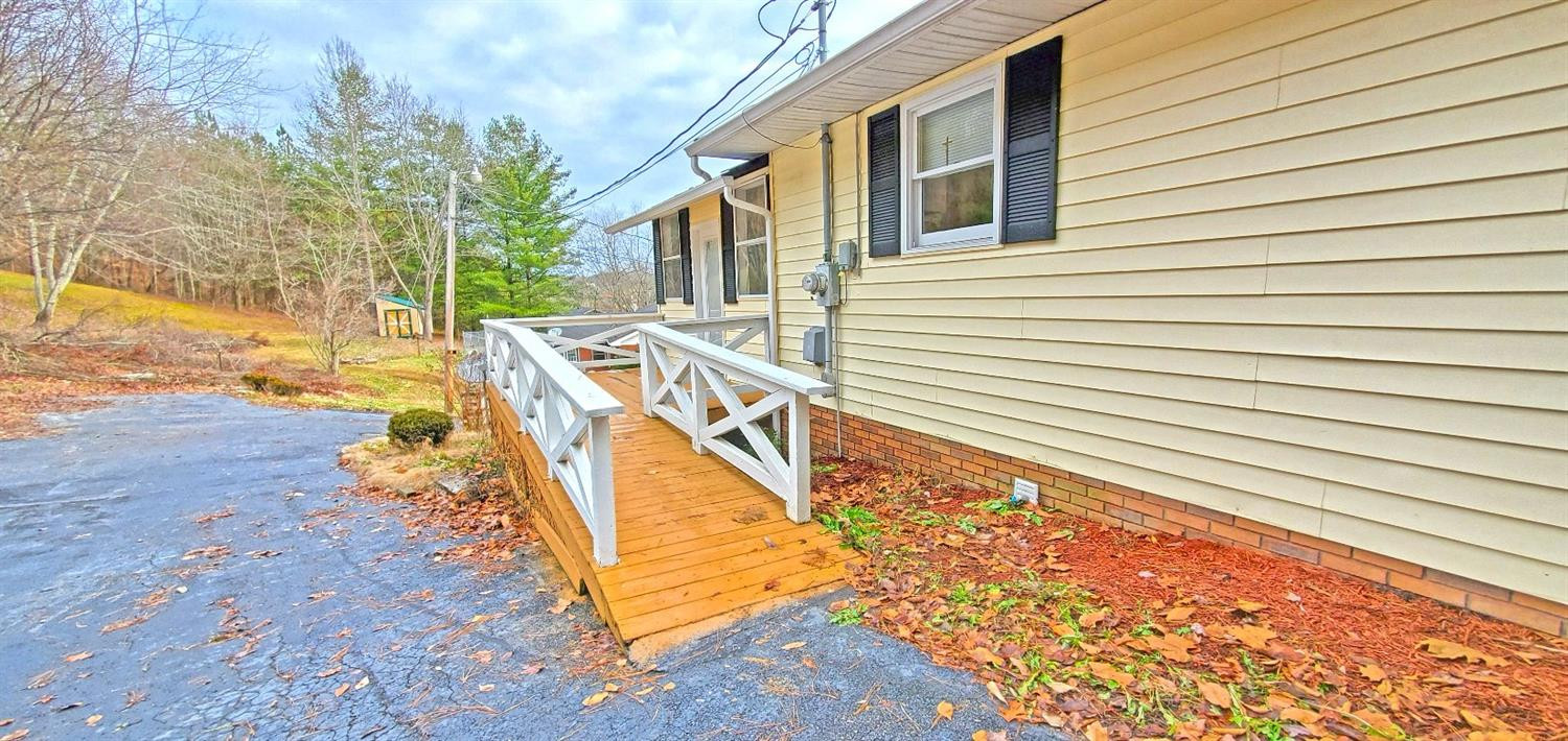 450 Sasser School Road London, KY 40744 - Photo 49 of 53 Photo 49