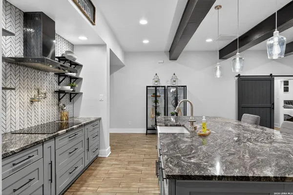 $1,025,000 | 10770 Mesquite Flat, Helotes, TX 78023