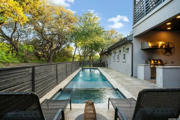 $1,025,000 | 10770 Mesquite Flat, Helotes, TX 78023