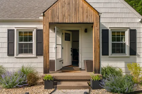 $419,000 | 254 Tanksley Avenue, Nashville, TN 37211