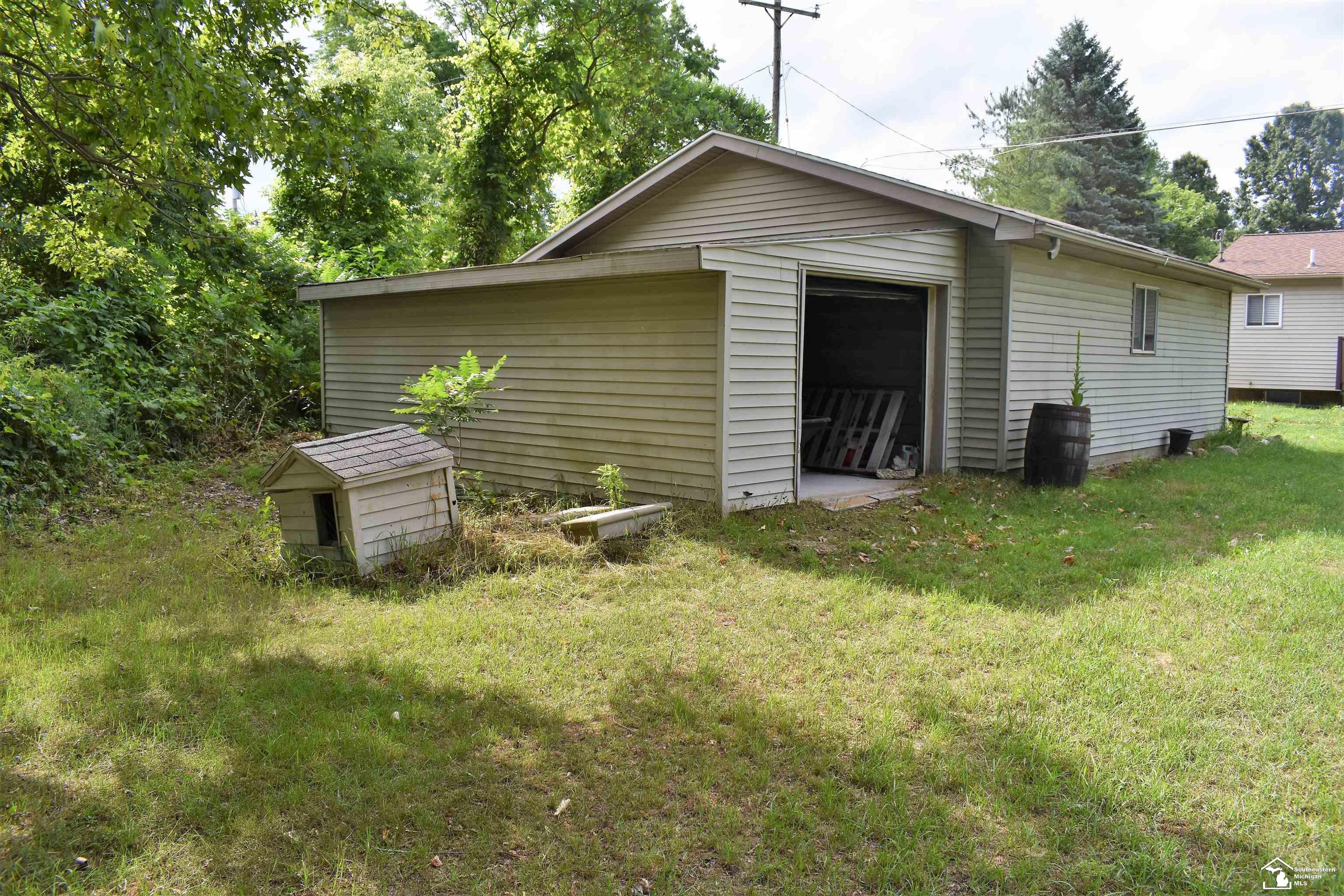 11365 Horton Road Goodrich, MI 48438 - Photo 35 of 37 50115014-34.JPG