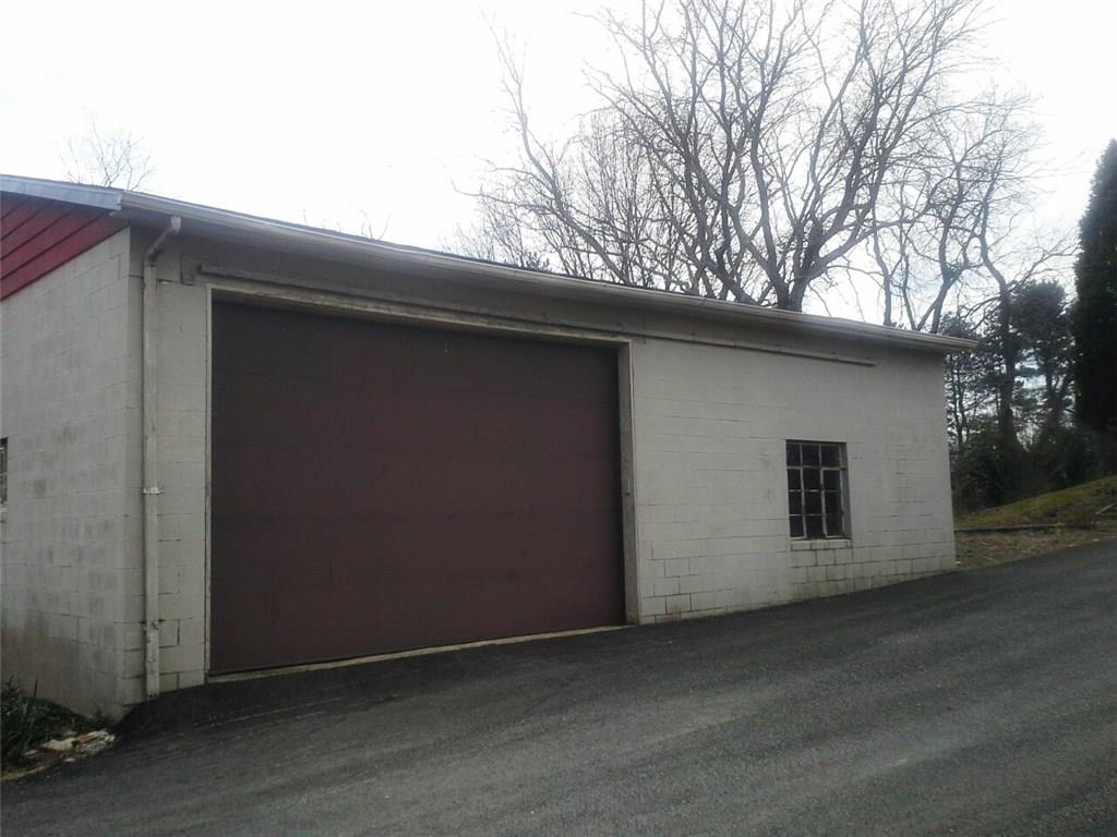 230 Leslie Road Valencia, PA 16059 - Photo 5 of 16 5 car detached garage with new roof 2015! Lots of room!