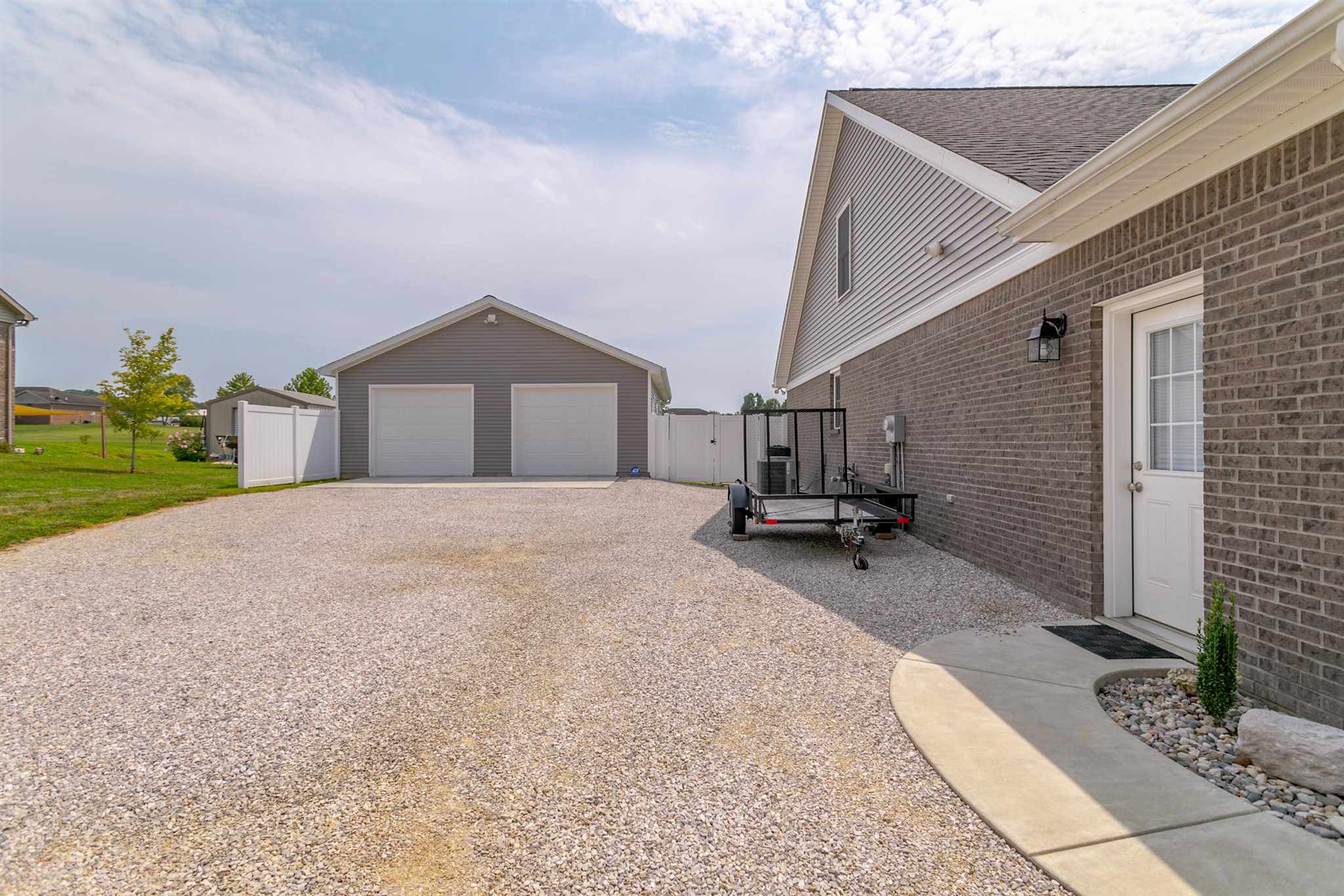 10801 Middle Mt Vernon Road Mount Vernon, IN 47620 - Photo 4 of 35 Gallery Image 4