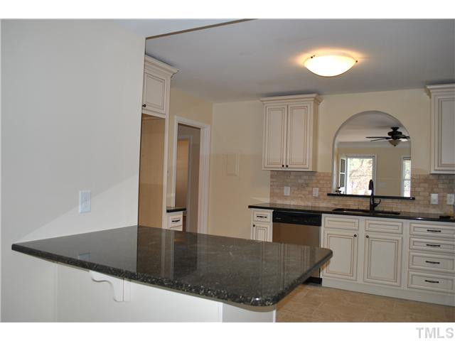 1205 Norris Street Raleigh, NC 27604 - Photo 5 of 23 Photo 5