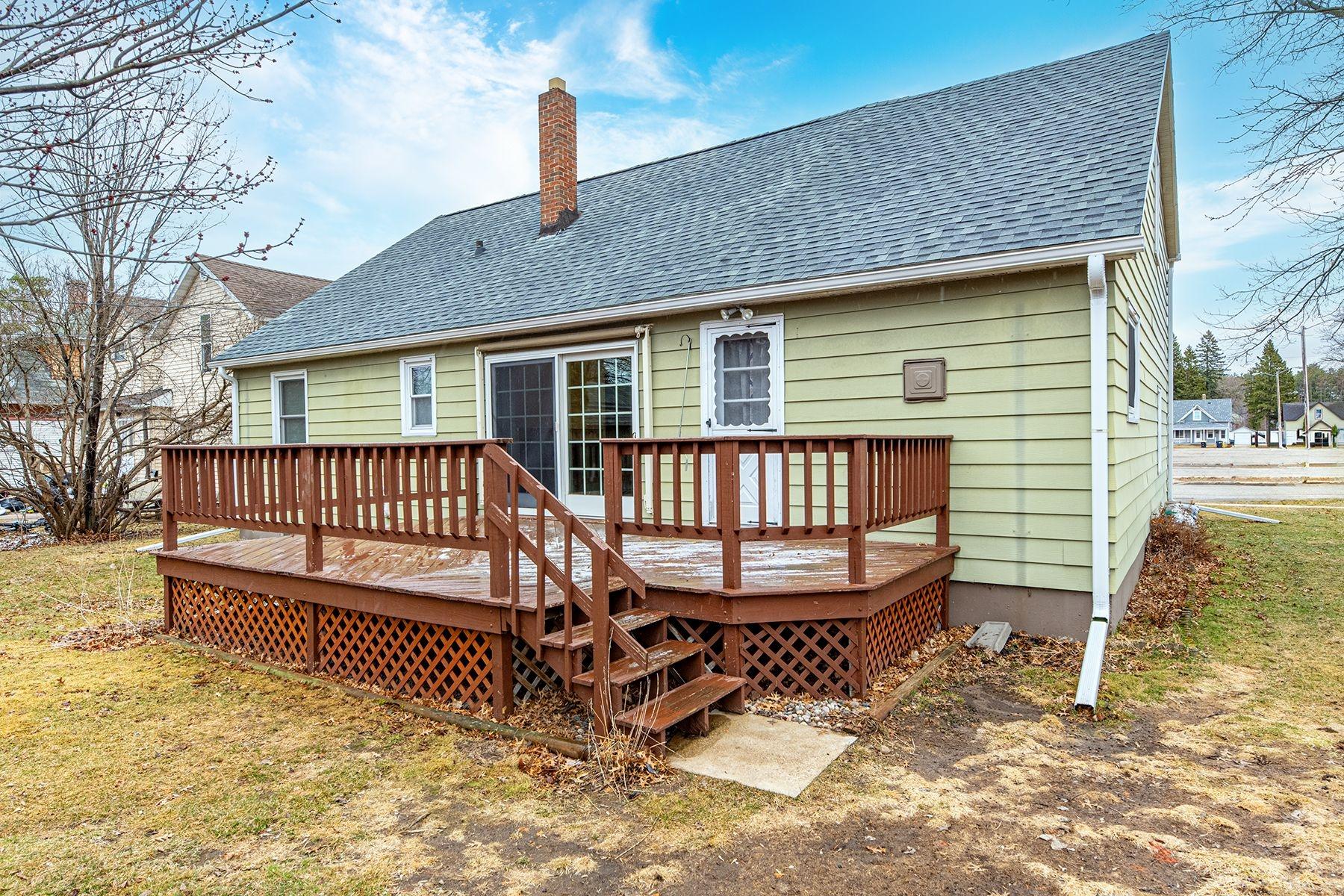 916 Margaret Street Rhinelander, WI 54501 - Photo 25 of 32 Gallery Image 25