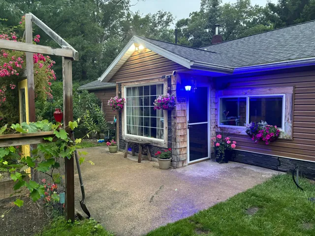 $275,000 | 125 West Ashland Road, Twin Lake, MI 49457