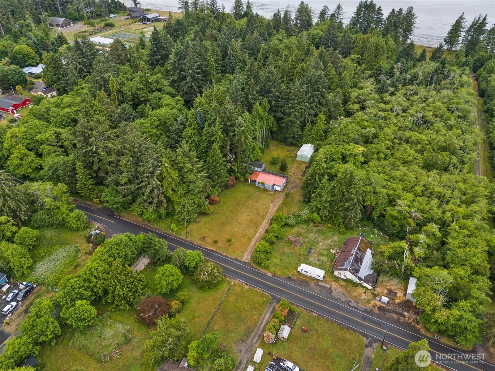 435 Bay Center Road South Bend, WA 98586 - Photo 5 of 28 Gallery Image 5