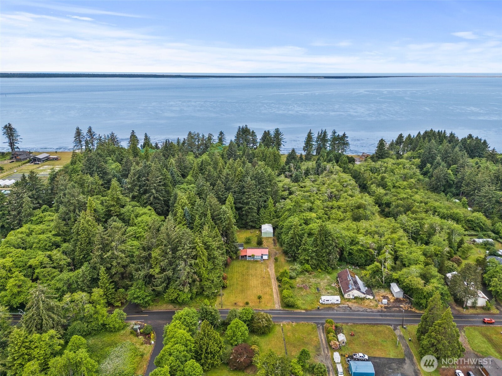 435 Bay Center Road South Bend, WA 98586 - Photo 6 of 28 Gallery Image 6