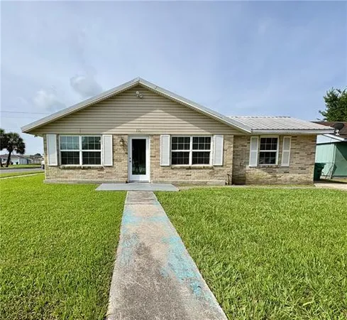 $1,600 | 101 Ursula Drive, Westwego, LA 70094