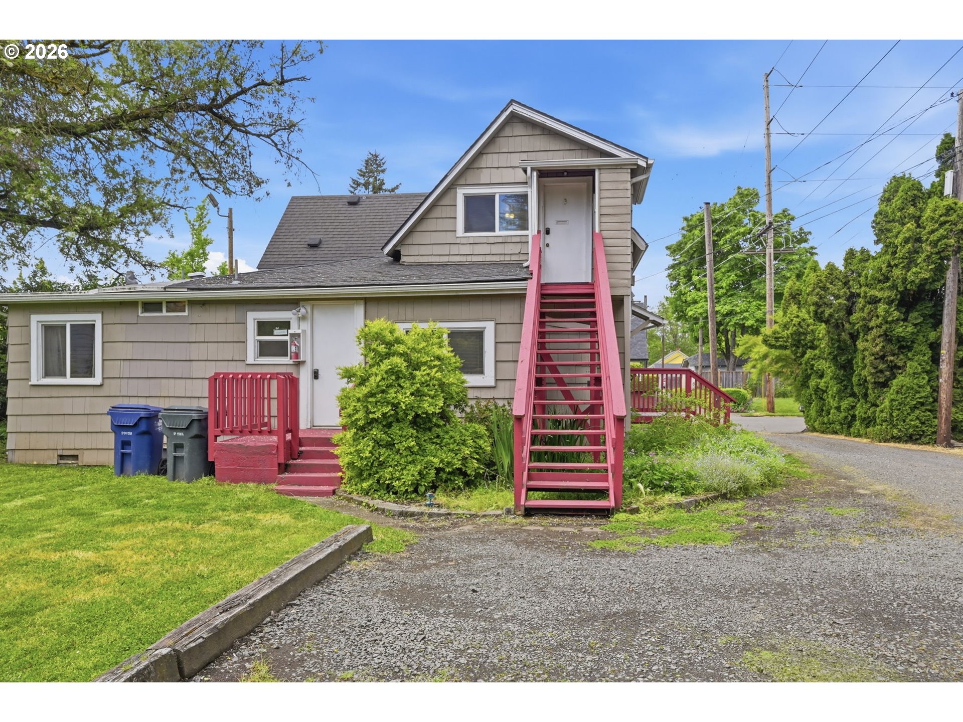 327 6th Street Springfield, OR 97477 - Photo 31 of 38