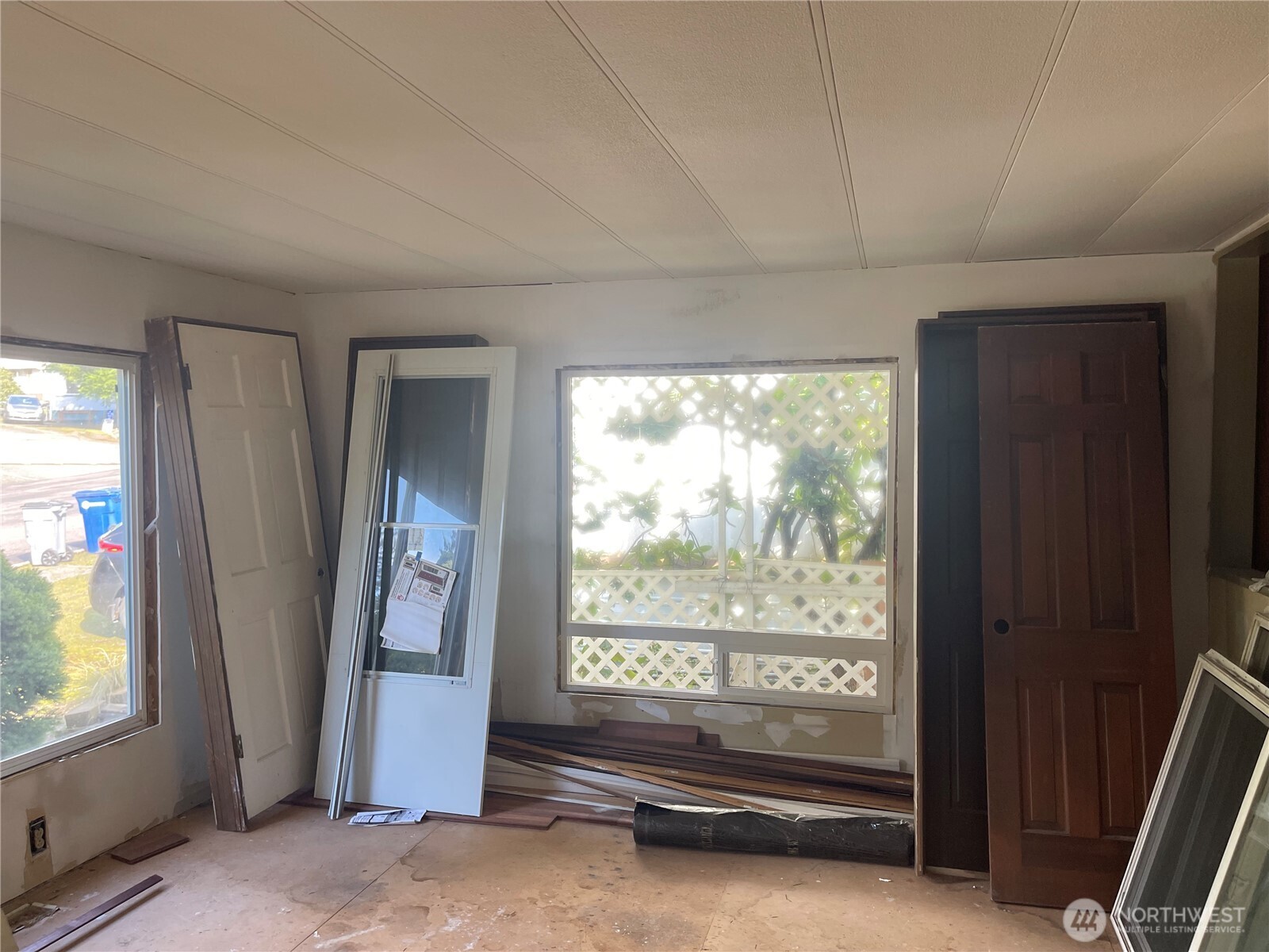 3333 228th Street Southeast, Unit 94 Bothell, WA 98021 - Photo 6 of 12 a view of a room with an outdoor space