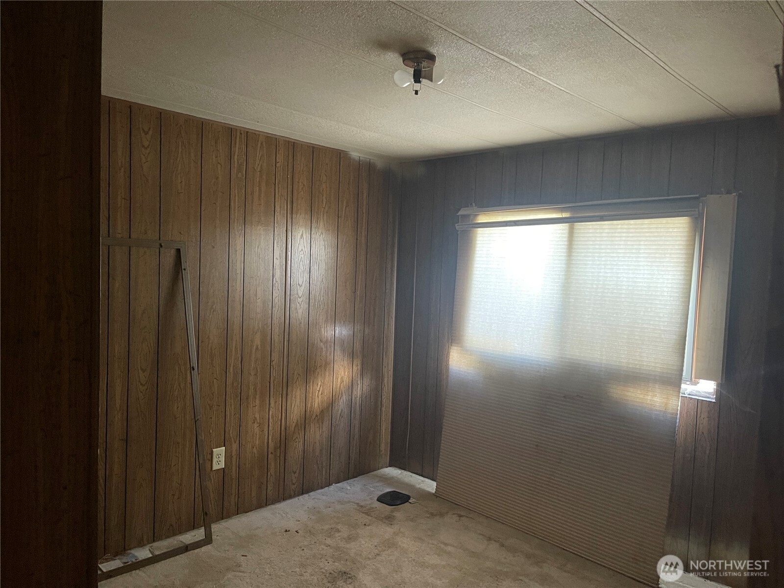 3333 228th Street Southeast, Unit 94 Bothell, WA 98021 - Photo 8 of 12 a view of an empty room