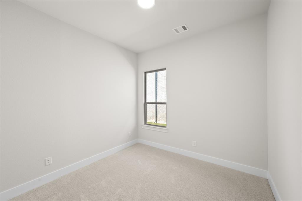 470 Red Maple Road Waxahachie, TX 75165 - Photo 12 of 34 470 Red Maple- Bedroom-2