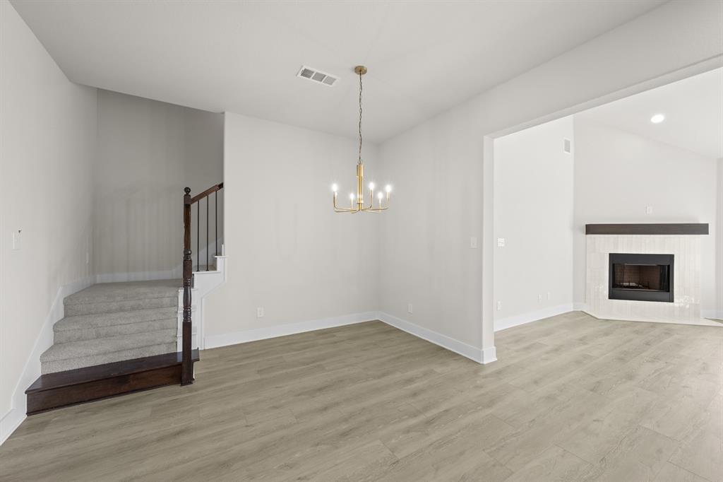 470 Red Maple Road Waxahachie, TX 75165 - Photo 16 of 34 470 Red Maple- Dining-1