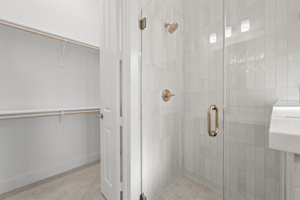 470 Red Maple Road Waxahachie, TX 75165 - Photo 30 of 34 470 Red Maple- Primary Suite-5