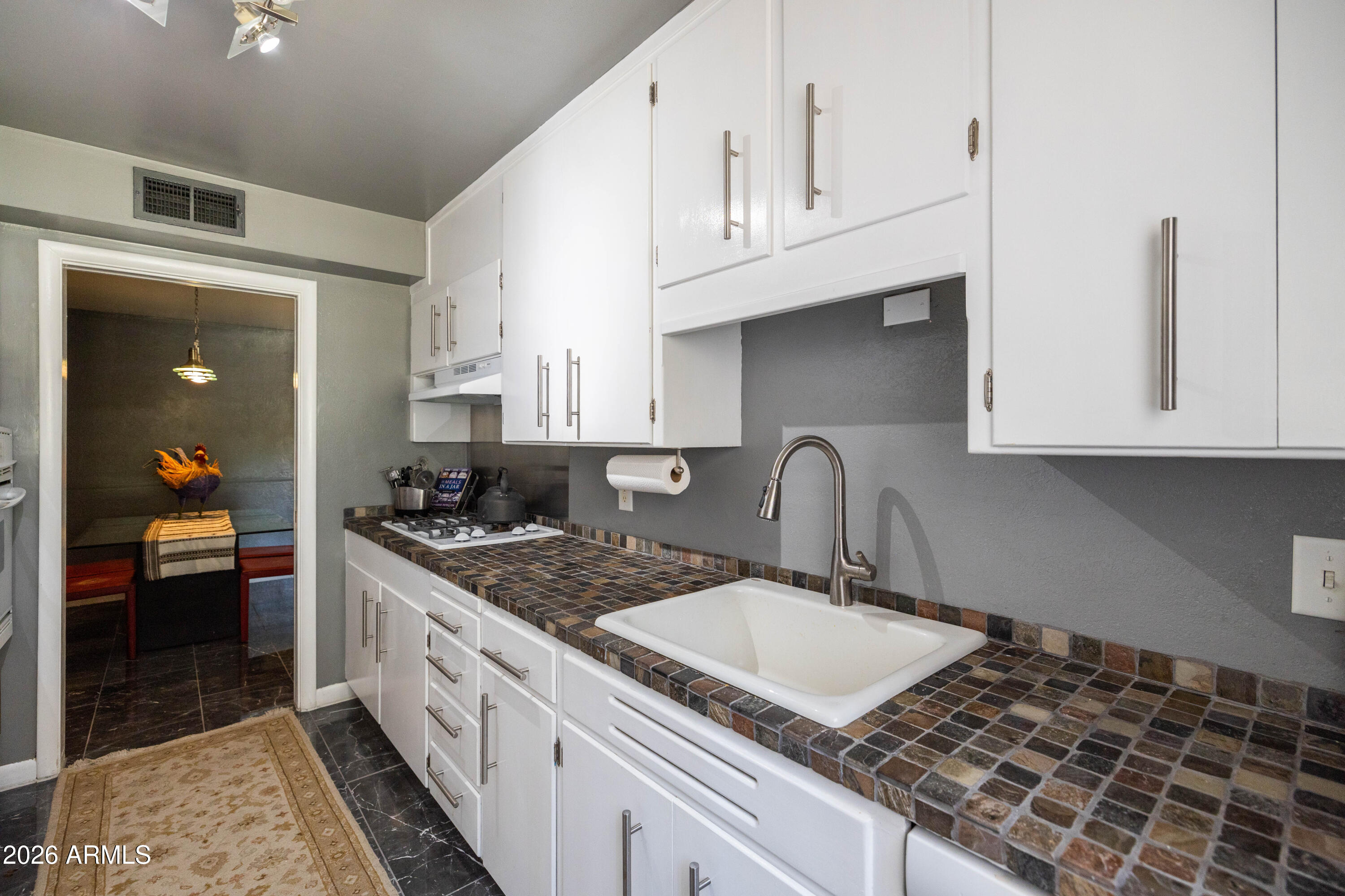 140 East Coronado Road, Unit 19 Phoenix, AZ 85004 - Photo 31 of 62 Coronado-36
