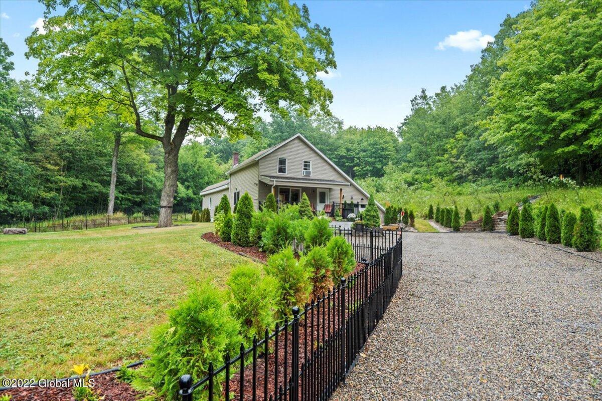 982 Rector Road Glenville, NY 12302 - Photo 38 of 39 33-JUN07757