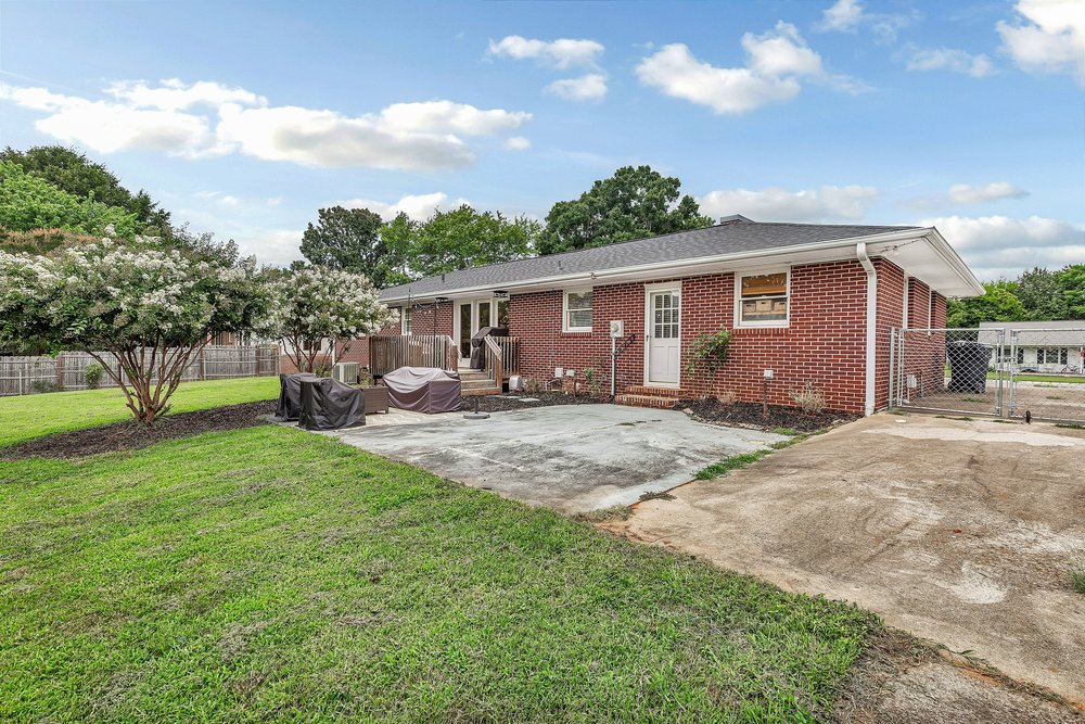 2310 Hannah Road Anderson, SC 29621 - Photo 29 of 32