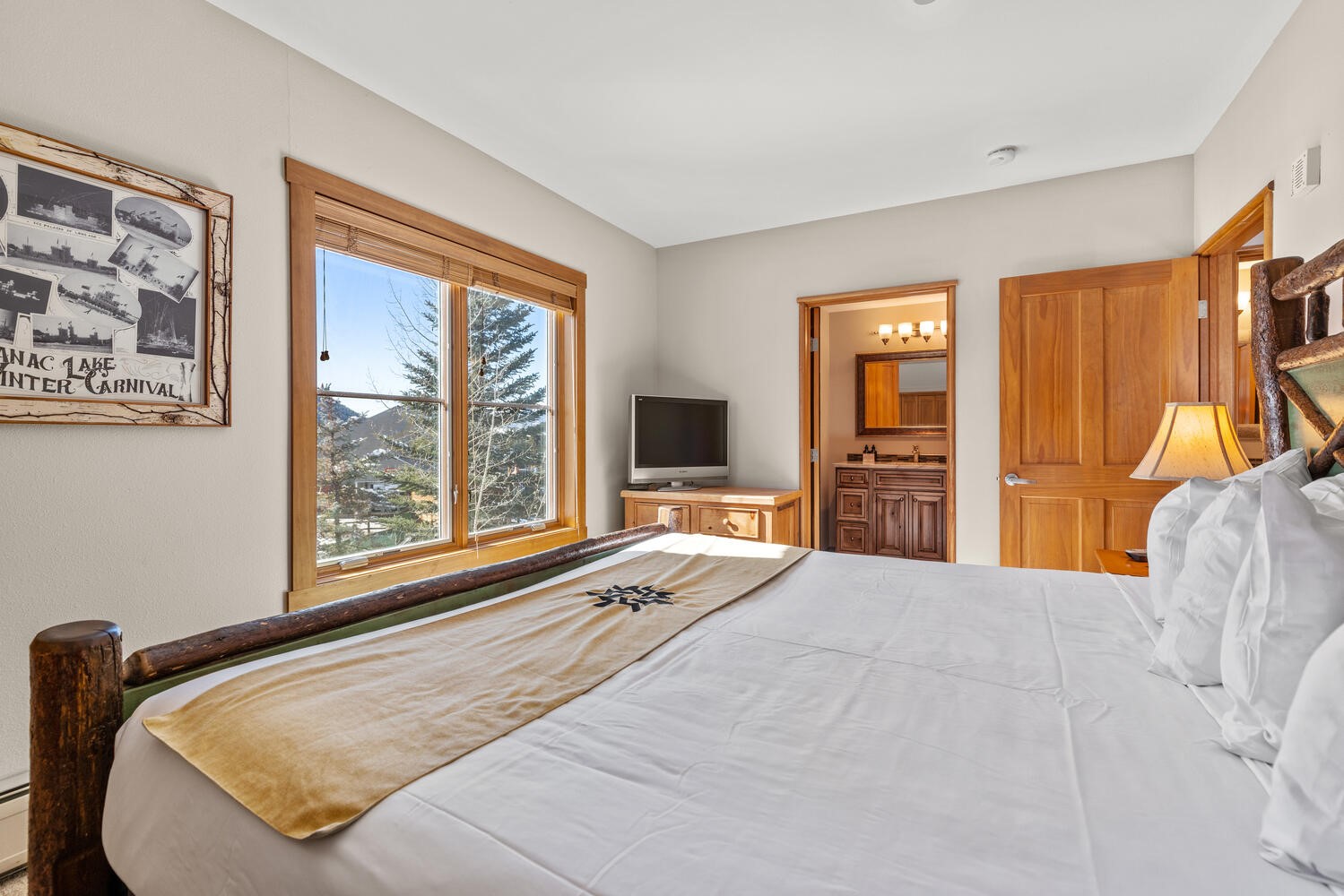129 River Run Road, Unit 8031 Keystone, CO 80435 - Photo 15 of 30 Bedroom has no one directly above you or next to you! Privacy for sleep!