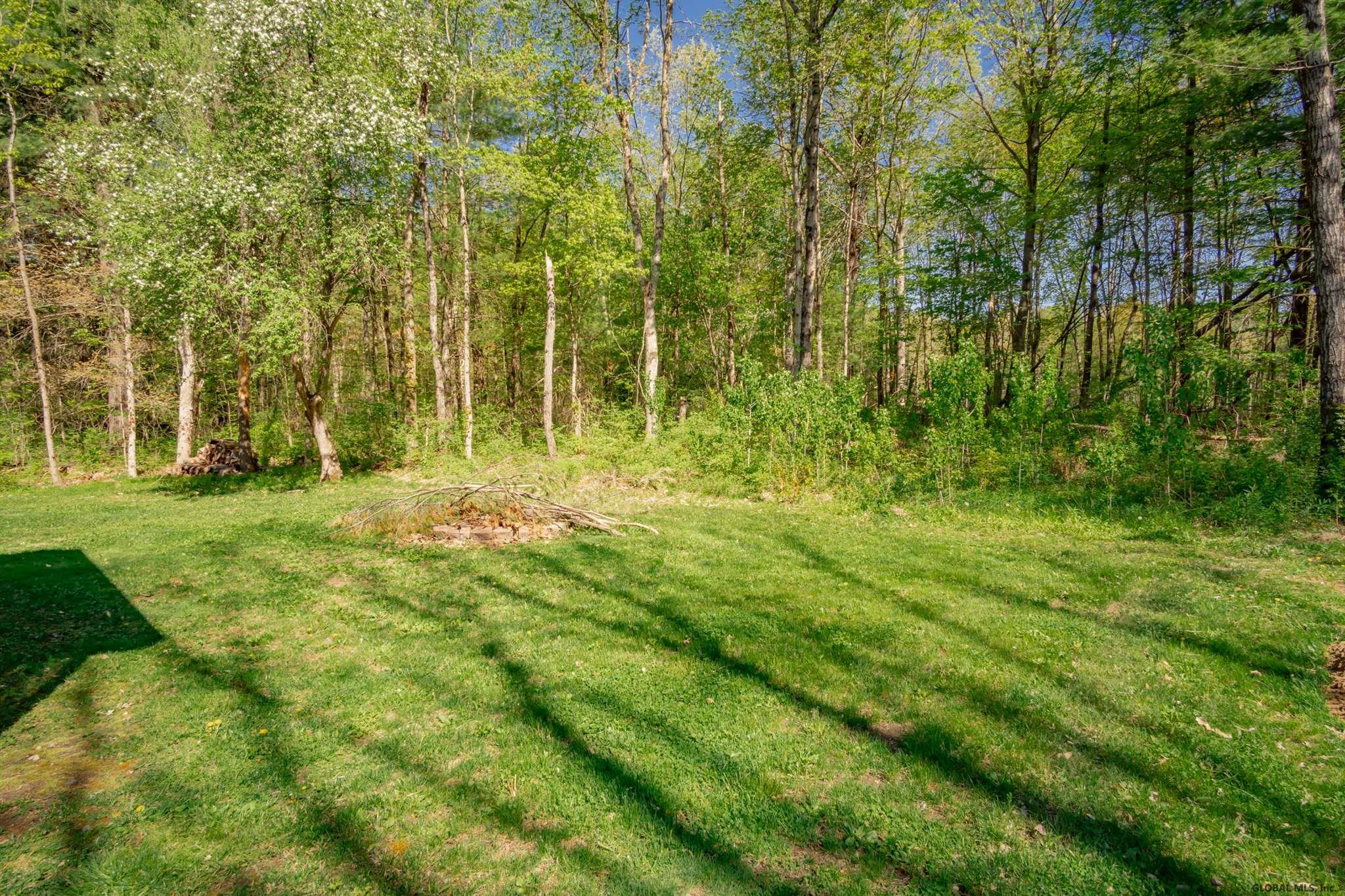 14 Collamer Road Malta, NY 12020 - Photo 31 of 32 Photo 33