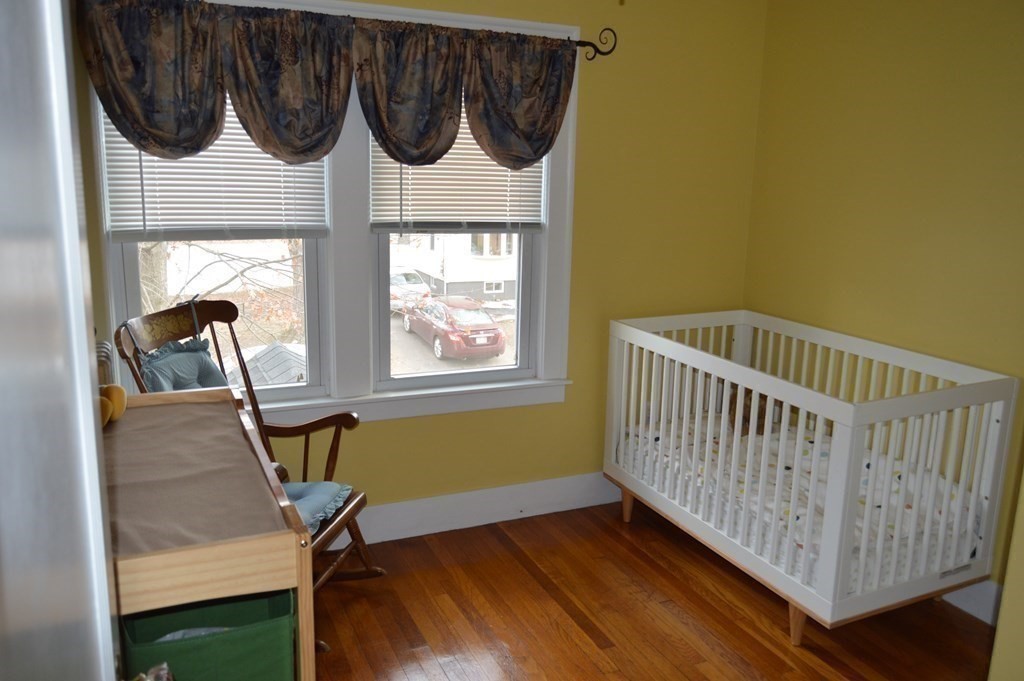 18 Dell Place Springfield, MA 01118 - Photo 24 of 34