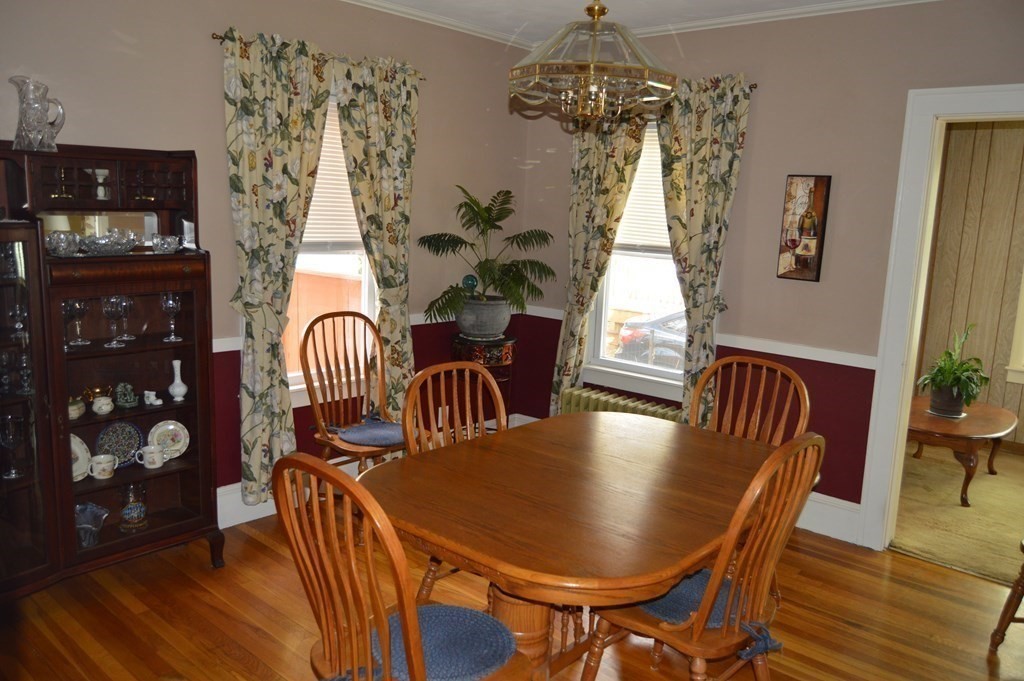 18 Dell Place Springfield, MA 01118 - Photo 8 of 34