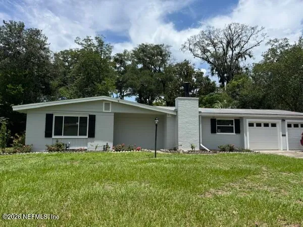 $295,000 | 1019 Hillock Drive East, Jacksonville, FL 32221