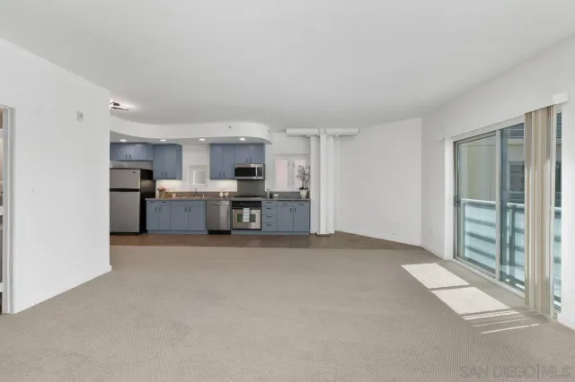 $449,000 | 550 15th Street, Unit 401, San Diego, CA 92101