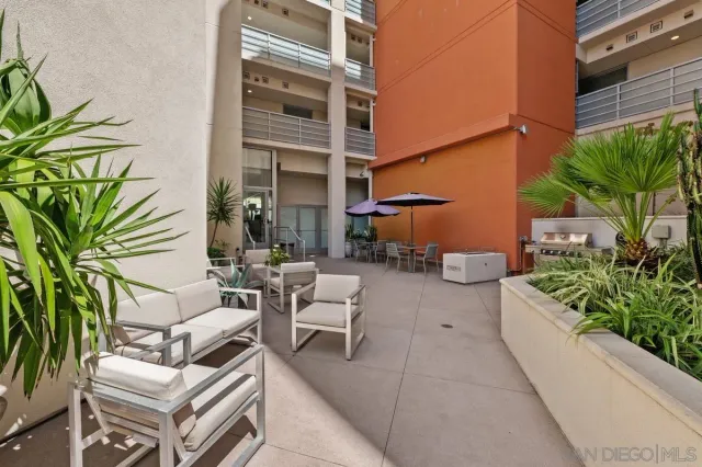 $449,000 | 550 15th Street, Unit 401, San Diego, CA 92101