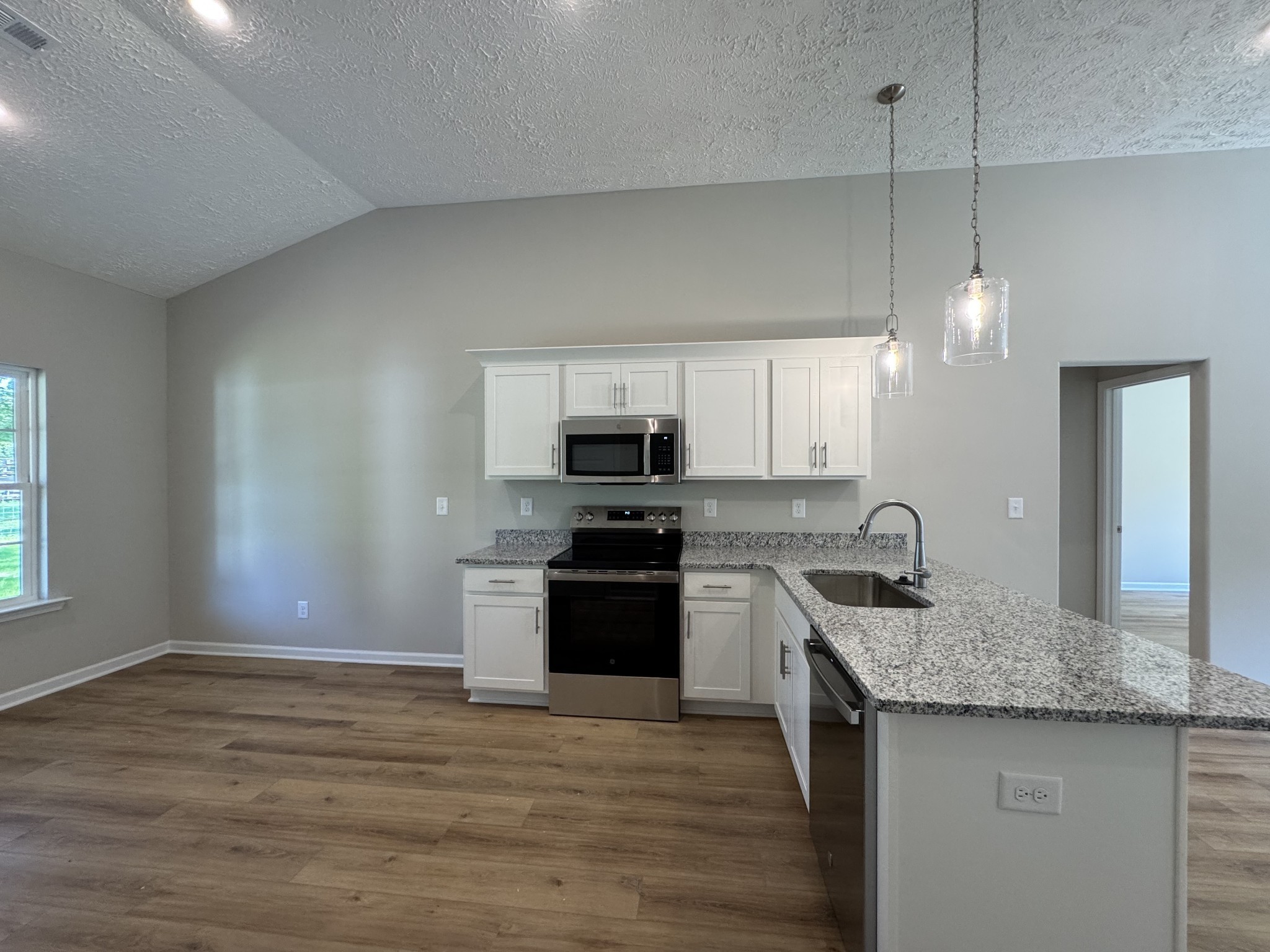 37 Laurel View Street Manchester, TN 37355 - Photo 4 of 15