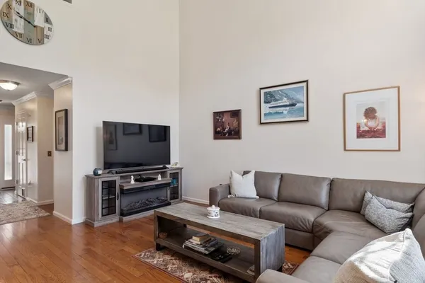 $384,900 | 25 Sturbridge Hills Road, Unit 25, Sturbridge, MA 01566