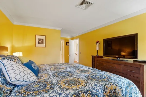 $384,900 | 25 Sturbridge Hills Road, Unit 25, Sturbridge, MA 01566