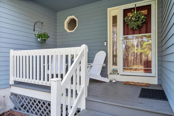 $384,900 | 25 Sturbridge Hills Road, Unit 25, Sturbridge, MA 01566