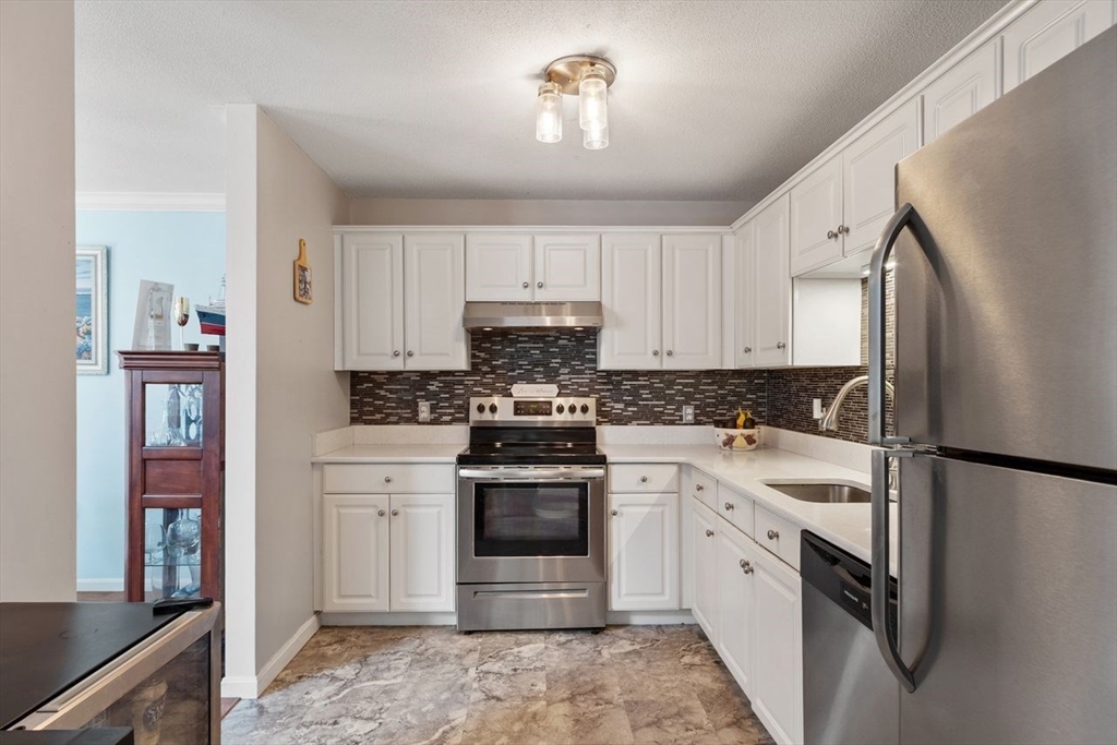 25 Sturbridge Hills Road, Unit 25 Sturbridge, MA 01566 - Photo 8 of 34