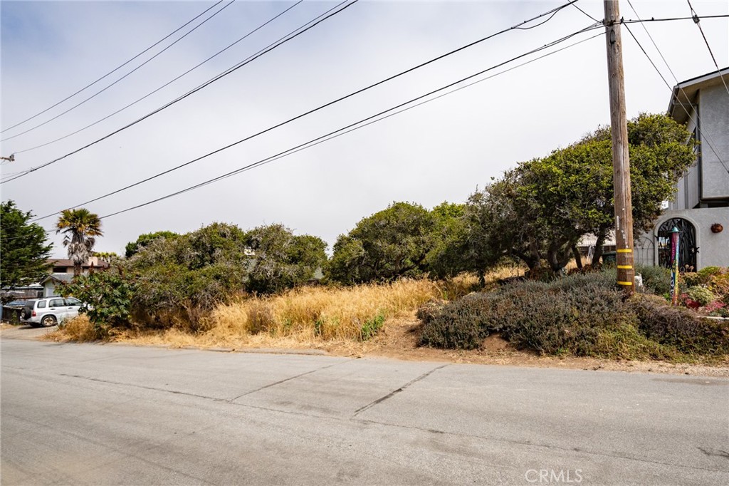 0 Ash Street Los Osos, CA 93402 - Photo 2 of 14 a view of a street