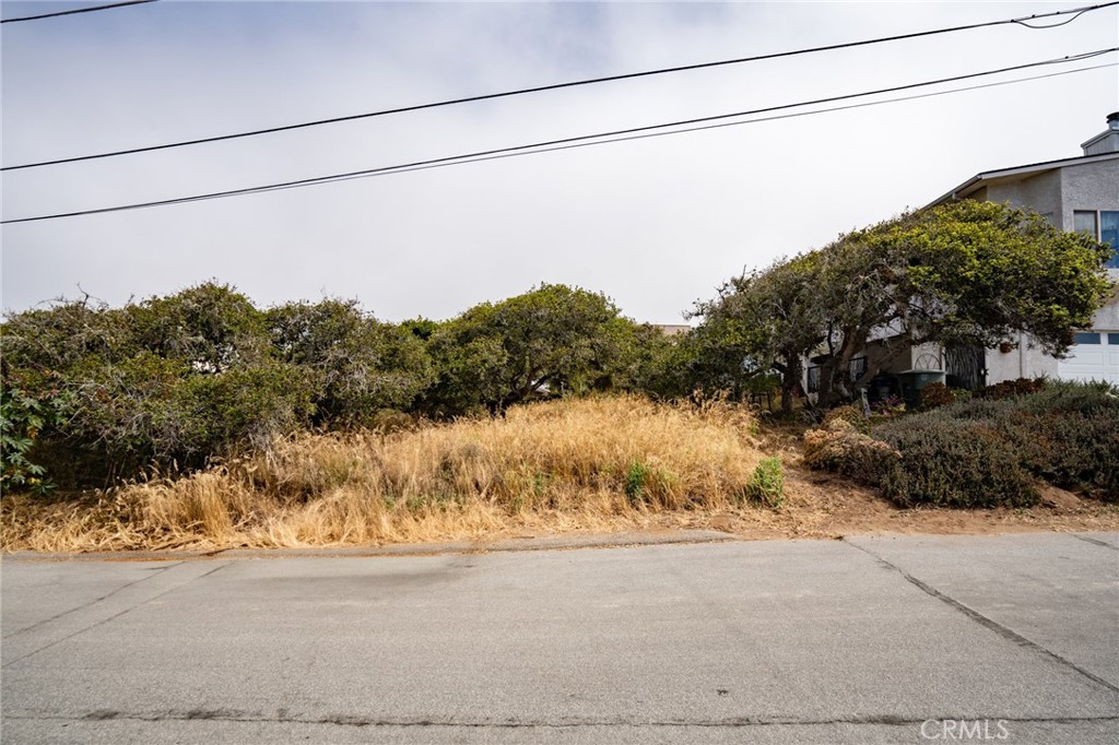 0 Ash Street Los Osos, CA 93402 - Photo 3 of 14 a view of a street