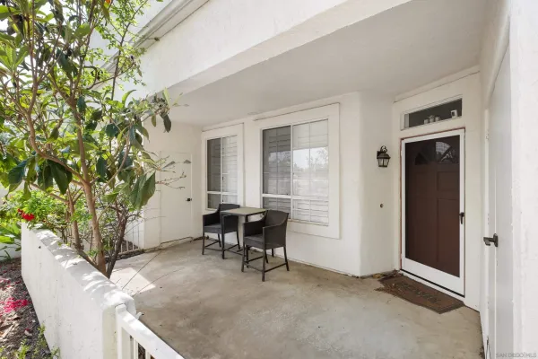 $2,650 | 11525 Caminito La Bar, Unit 49, San Diego, CA 92126