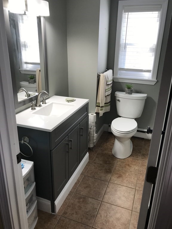 199 Cambridge Street Fall River, MA 02721 - Photo 8 of 33 Gallery Image 8