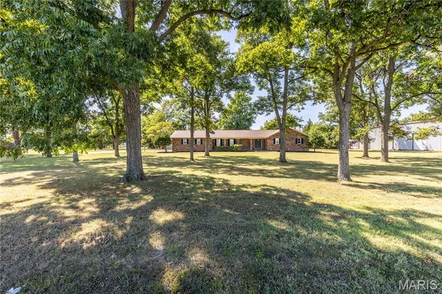 $330,000 | 81 South 523rd Road, East Prairie, MO 63845