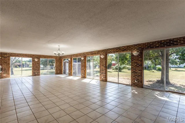 $330,000 | 81 South 523rd Road, East Prairie, MO 63845