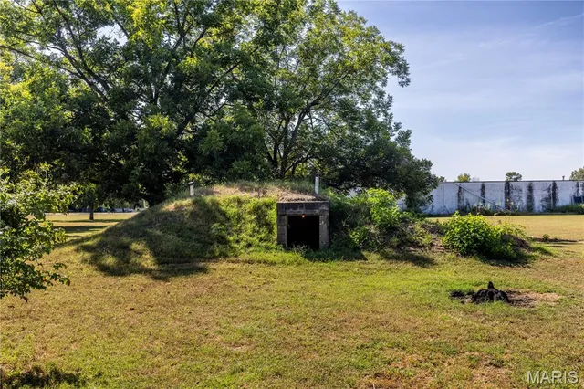 $330,000 | 81 South 523rd Road, East Prairie, MO 63845