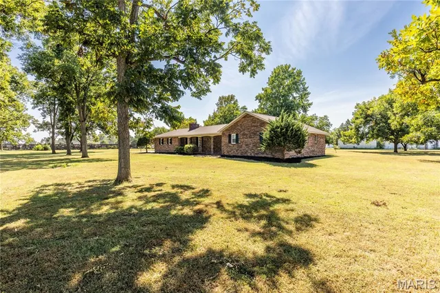 $330,000 | 81 South 523rd Road, East Prairie, MO 63845