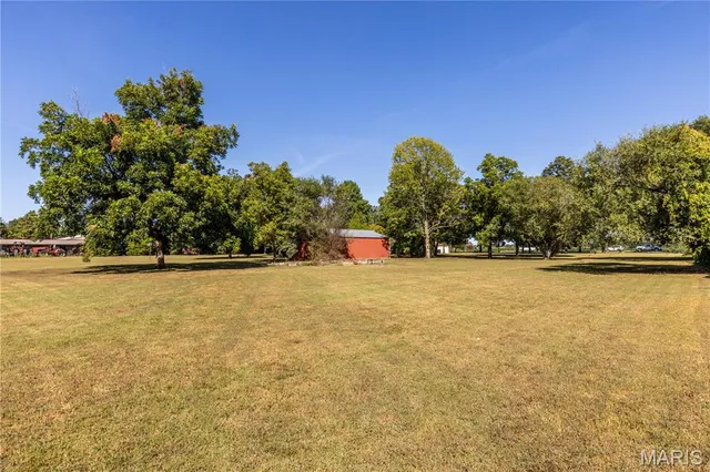 $330,000 | 81 South 523rd Road, East Prairie, MO 63845