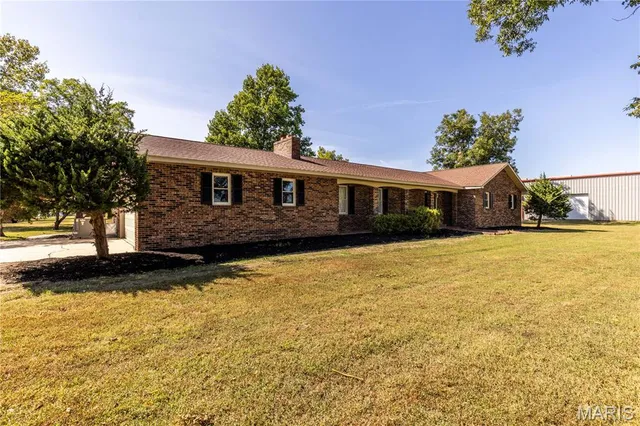 $330,000 | 81 South 523rd Road, East Prairie, MO 63845