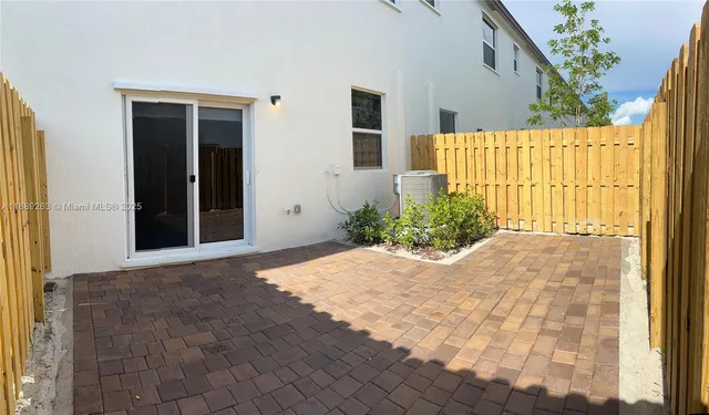 $2,500 | 2451 Southeast 28th Street, Unit 2451, Homestead, FL 33035