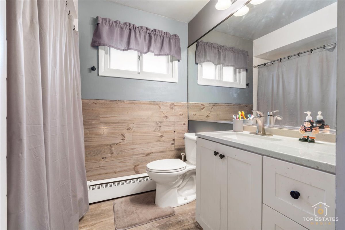 1108 North Westgate Road Mount Prospect, IL 60056 - Photo 18 of 23 Gallery Image 18